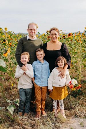 Lisa Grunda and family